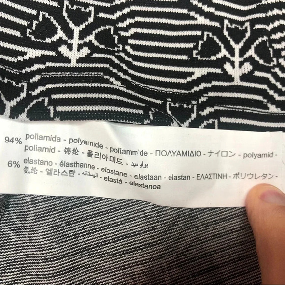 Zara Floral Cropped  Tank Top NWOT | Black and White | Size M - Picture 4 of 5